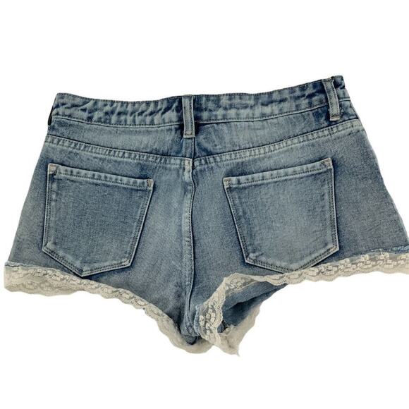 Forever 21 Lace Trim Distressed Denim High Rise Booty Summer Shorts Size 29/8 - Picture 4 of 6